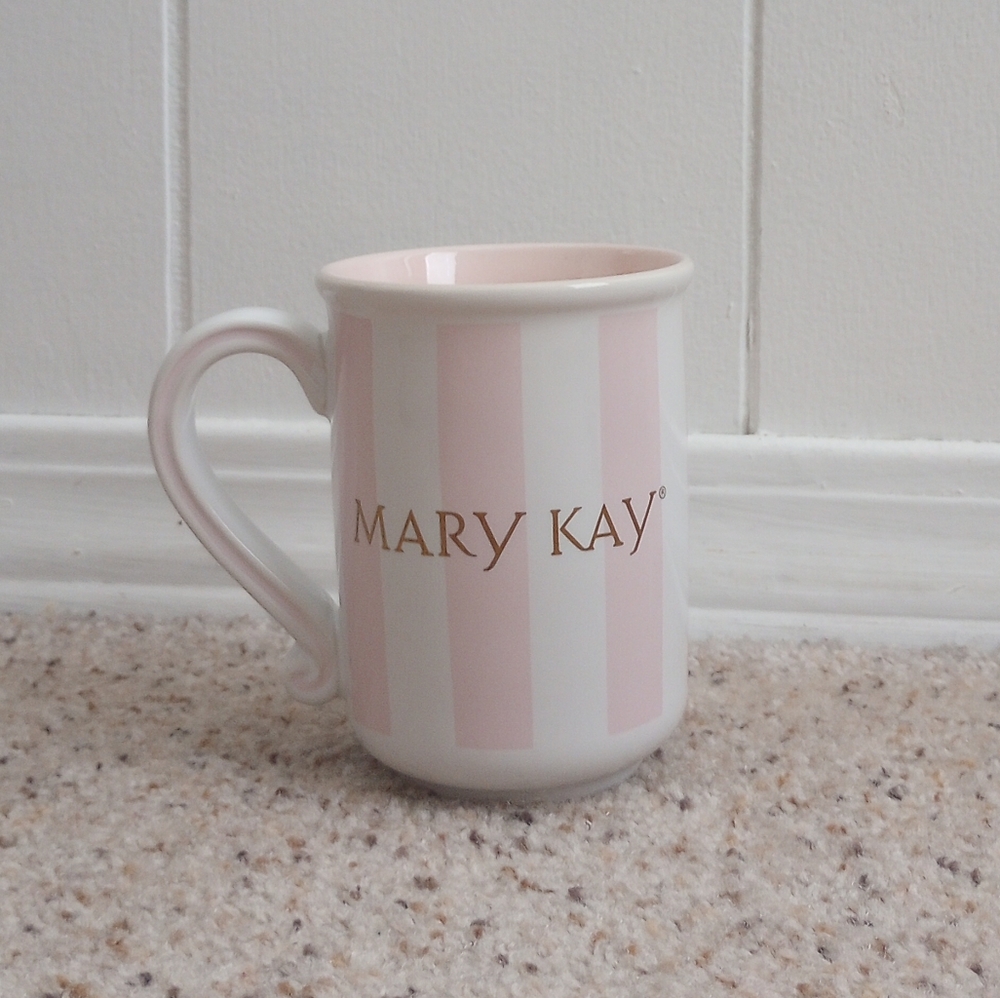 Mary Kay Pink Stripe Mug
